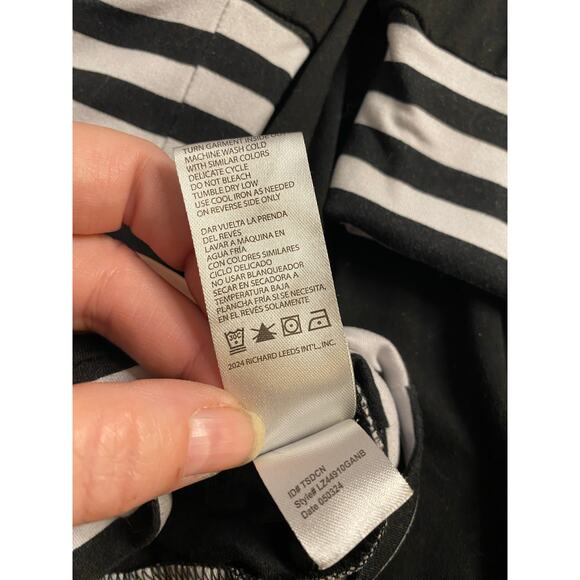 Nightmare Before Christmas Sleep Top Disney Women’s XL Ghouls Witches - Picture 5 of 6